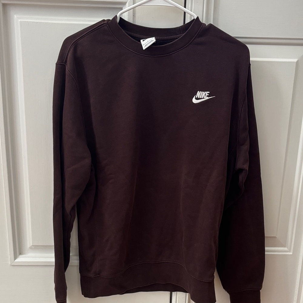 Nike Men's Dark Brown Crewneck Sweater